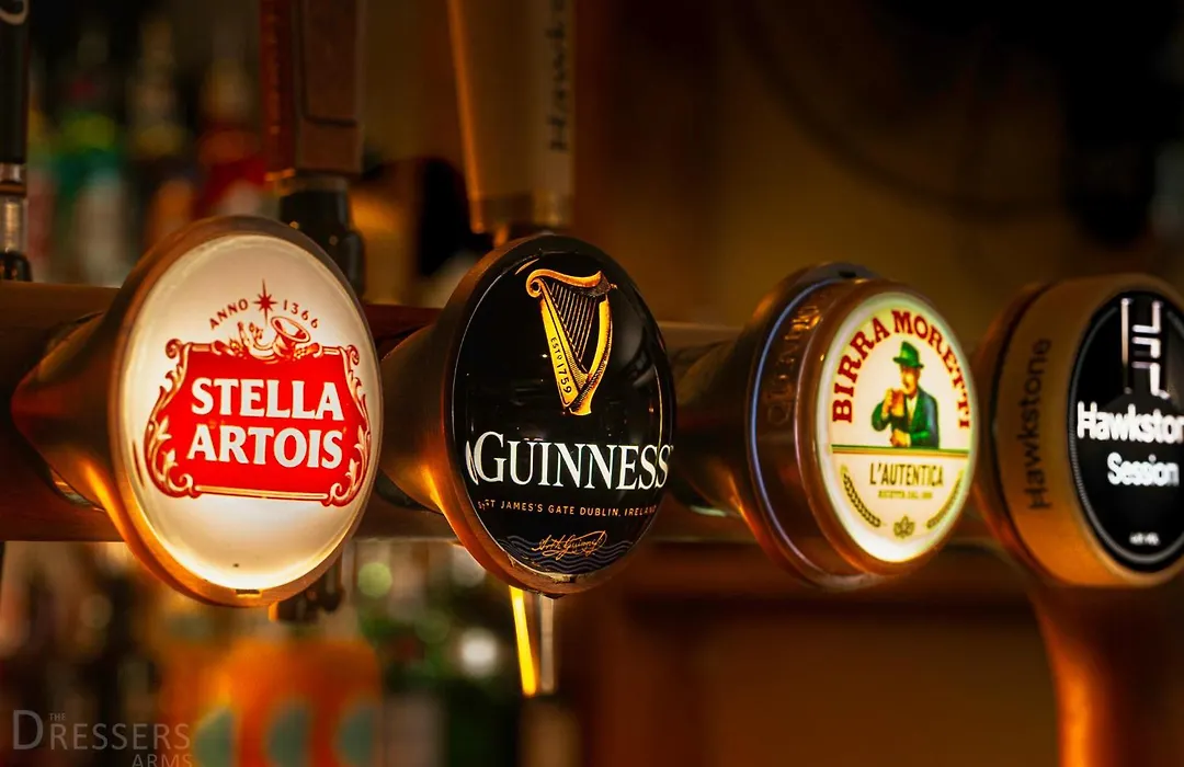 Rooms At The Dressers Arms-1
